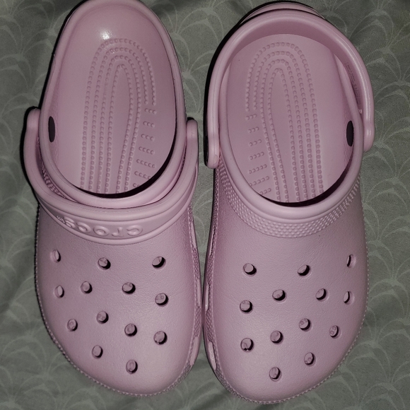 Crocs - Picture 2 of 2